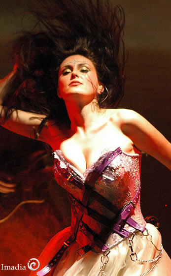 Le dernier clip de Within Temptation(2ème version)